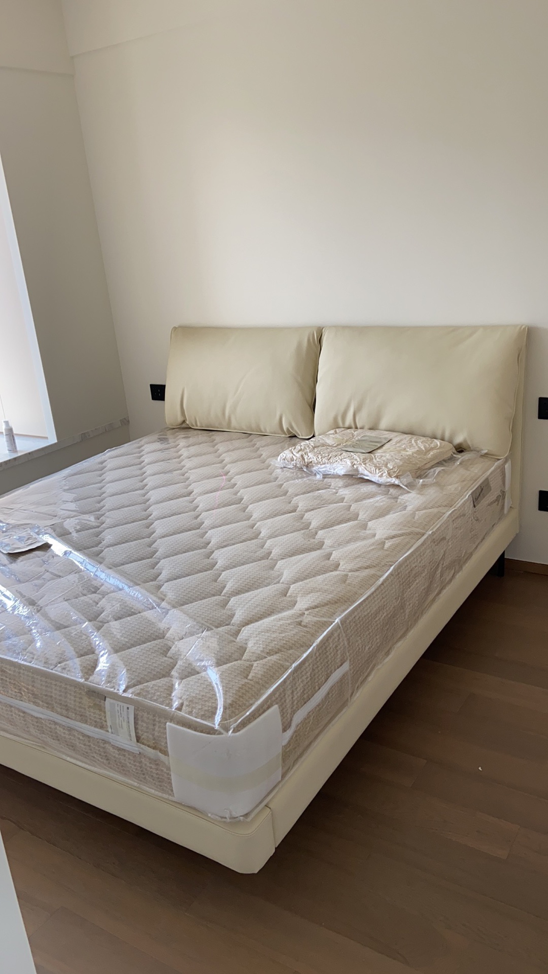 North America · 1000 sqm Villa 11