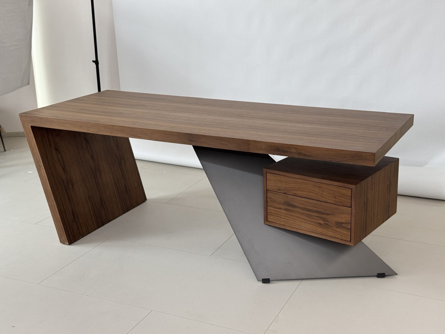 Office Furniture image 3