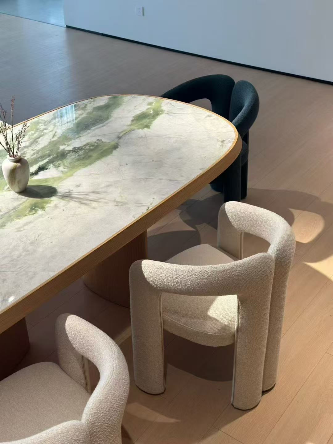 Canada · Toronto Family Home 6